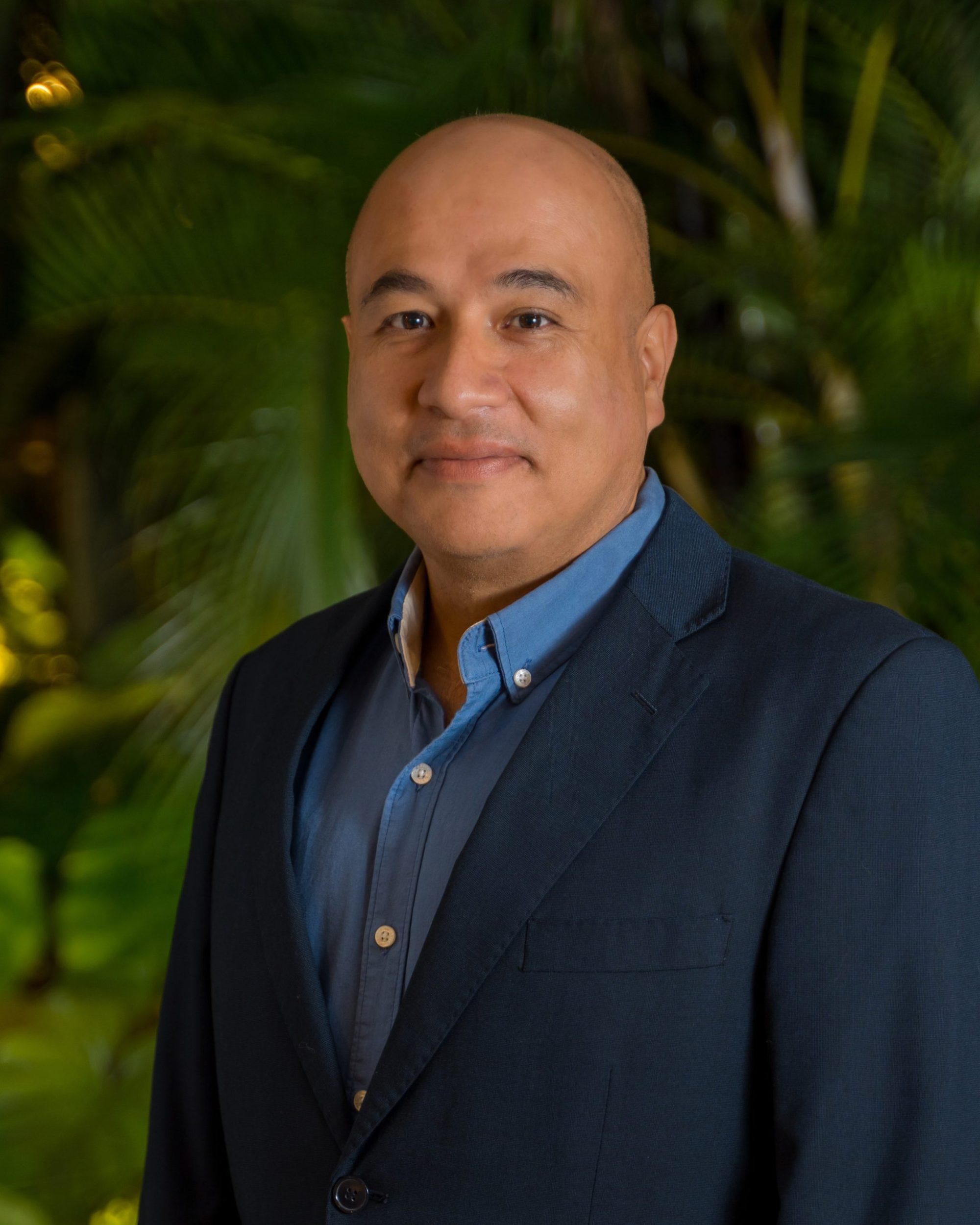 DR. CESAR GUTIERREZ - 3